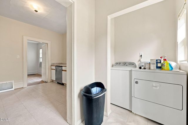 3123 Stanhope Avenue, Raleigh, NC 27607