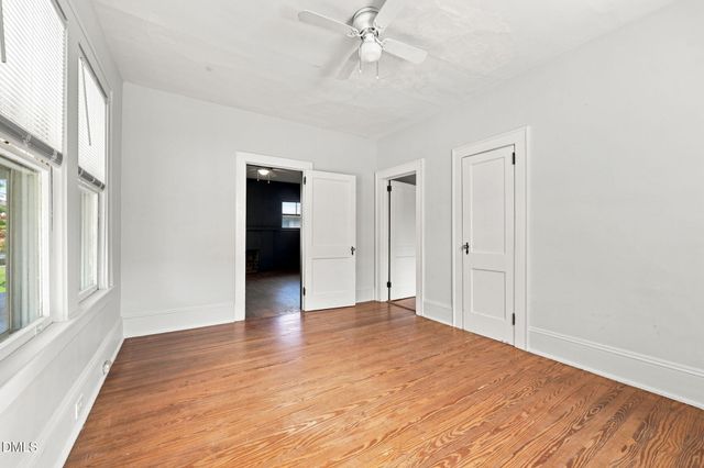 3123 Stanhope Avenue, Raleigh, NC 27607