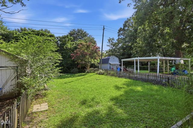 3123 Stanhope Avenue, Raleigh, NC 27607