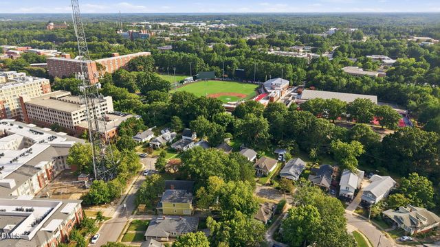 3123 Stanhope Avenue, Raleigh, NC 27607