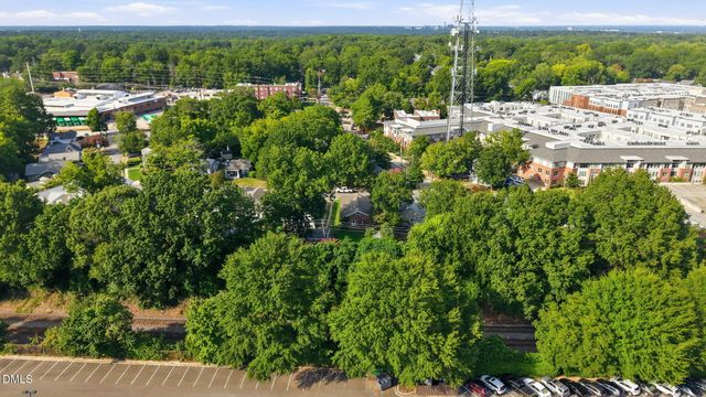 3123 Stanhope Avenue, Raleigh, NC 27607