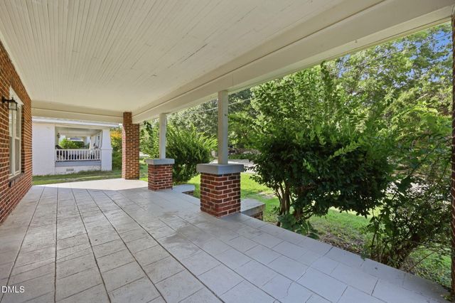 3123 Stanhope Avenue, Raleigh, NC 27607