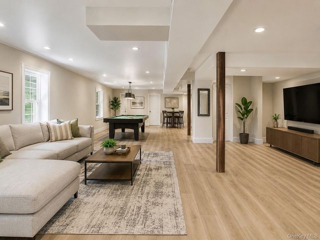 36 Hillside Avenue, Wingdale, NY 12594