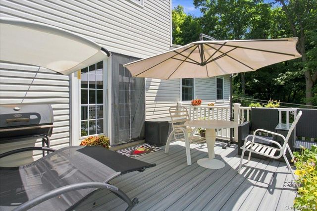 36 Hillside Avenue, Wingdale, NY 12594