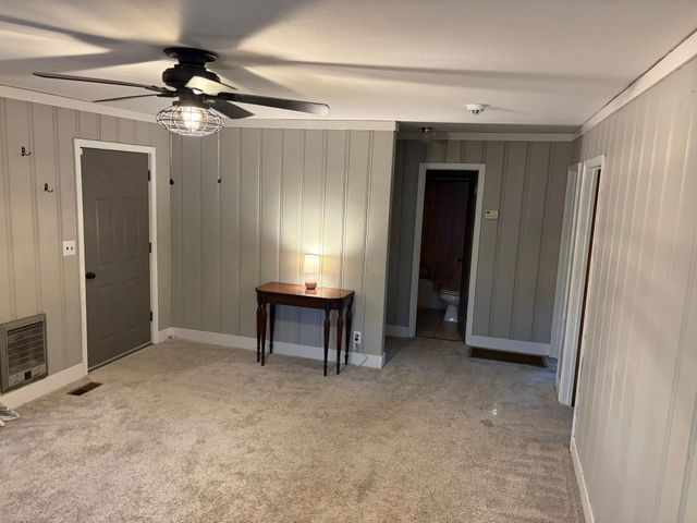 215 Orchard Ln, Mcminnville, TN 37110