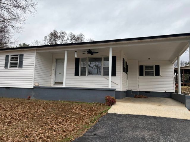 215 Orchard Ln, Mcminnville, TN 37110