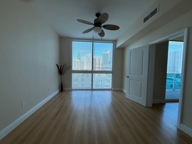 1945 S Ocean Drive 509, Hallandale Beach, FL 33009