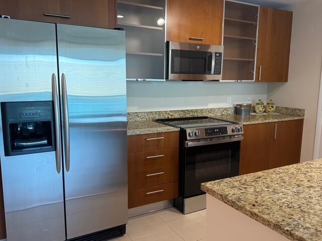 1945 S Ocean Drive 509, Hallandale Beach, FL 33009