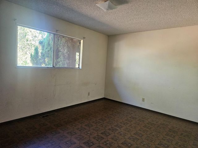 1527 Pleasant Hill Road, Lafayette, CA 94549