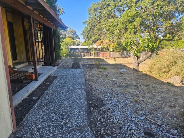 1527 Pleasant Hill Road, Lafayette, CA 94549