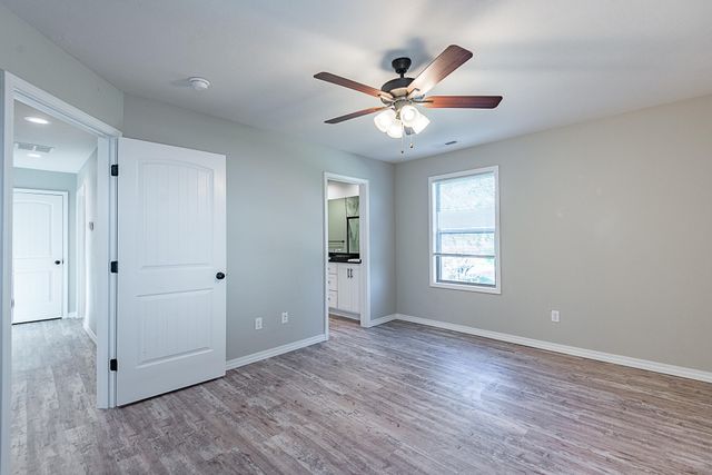 2632 N Prospect Avenue, Springfield, MO 65803