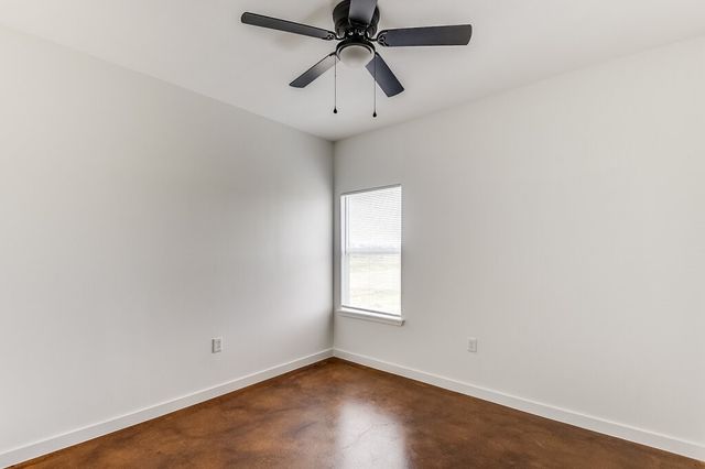 1020 Burnett Boulevard B, Alvarado, TX 76009