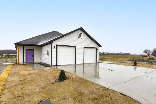 1020 Burnett Boulevard B, Alvarado, TX 76009