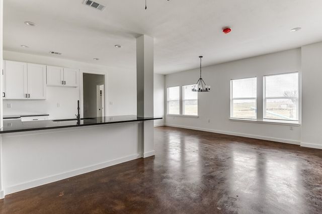 1020 Burnett Boulevard B, Alvarado, TX 76009
