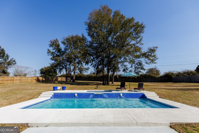 5231 Paw Paw Lane, Lake Park, GA 31636