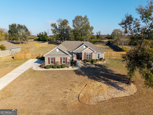 5231 Paw Paw Lane, Lake Park, GA 31636