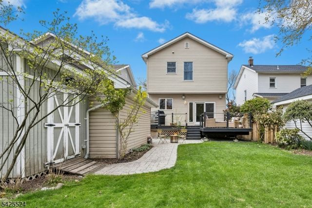 24 Windsor Pl, Cranford Twp., NJ 07016