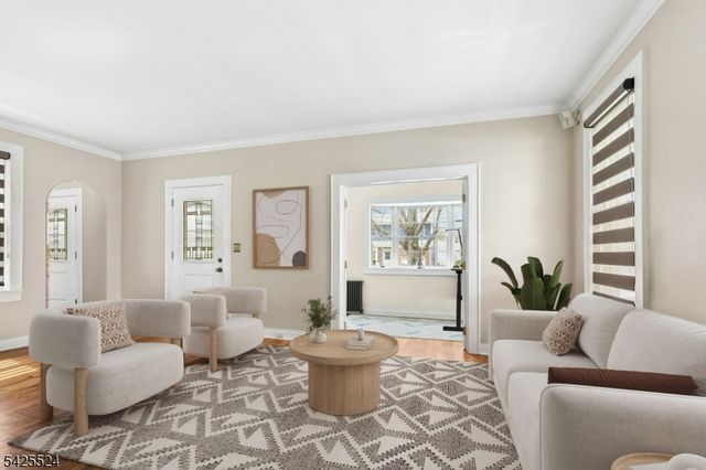 24 Windsor Pl, Cranford Twp., NJ 07016