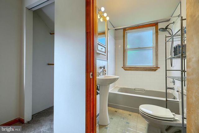 400 CELESTE, Baltimore, MD 21221
