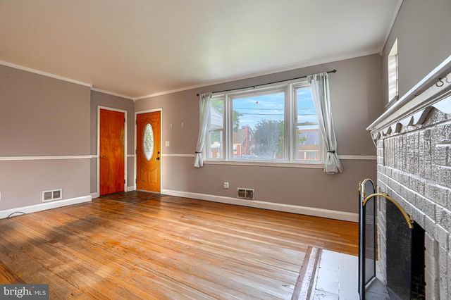 400 CELESTE, Baltimore, MD 21221