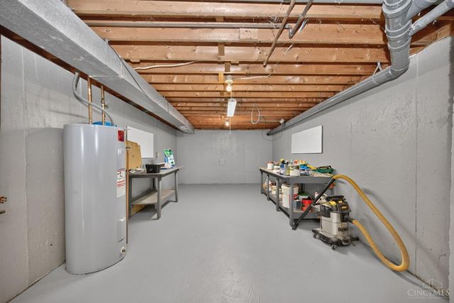 8800 Morrow Rossburg Road, Harlan Twp, OH 45162