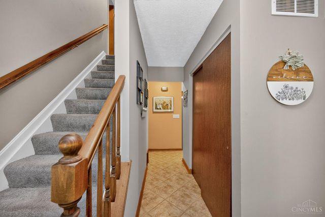 8800 Morrow Rossburg Road, Harlan Twp, OH 45162