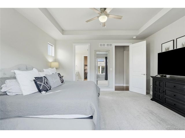 8762 Dunraven St, Arvada, CO 80007