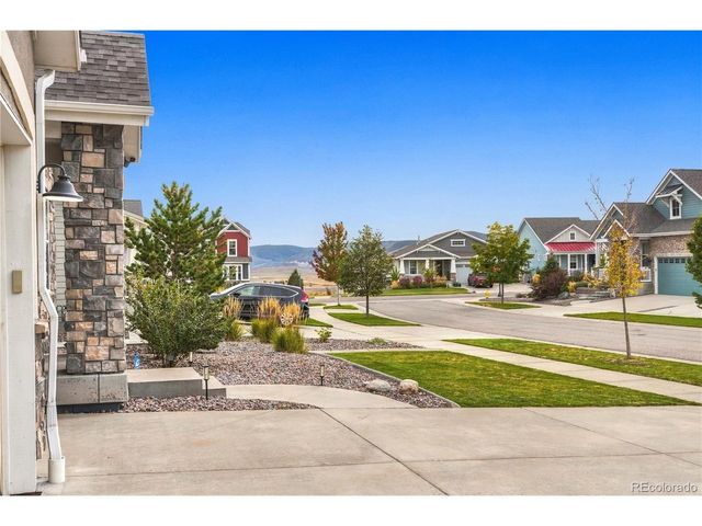 8762 Dunraven St, Arvada, CO 80007