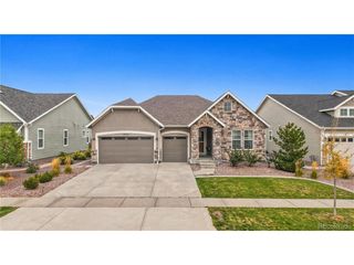 8762 Dunraven St, Arvada, CO 80007