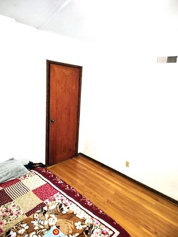 1561 W Morgan AVENUE, Milwaukee, WI 53221