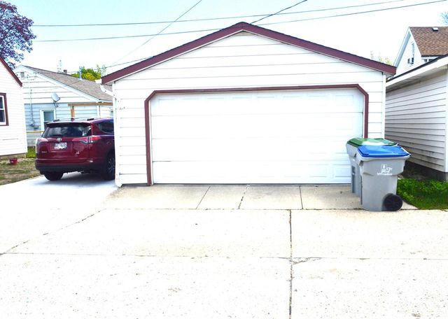 1561 W Morgan AVENUE, Milwaukee, WI 53221