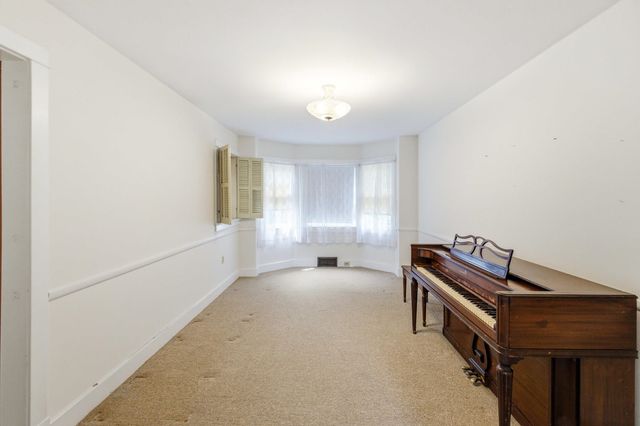 117 GROVE AVE, Edinburg, VA 22824