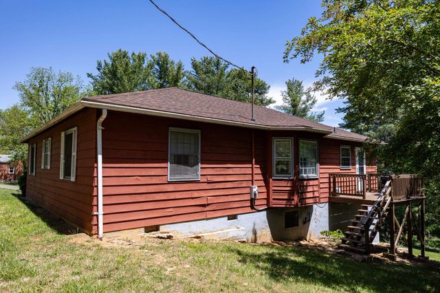 117 GROVE AVE, Edinburg, VA 22824