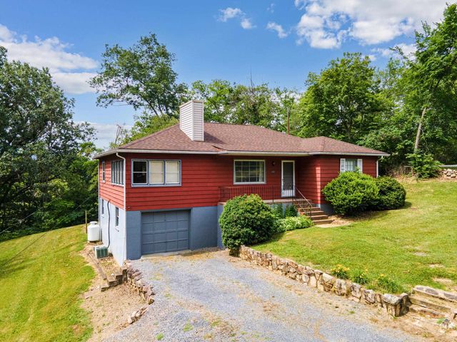 117 GROVE AVE, Edinburg, VA 22824