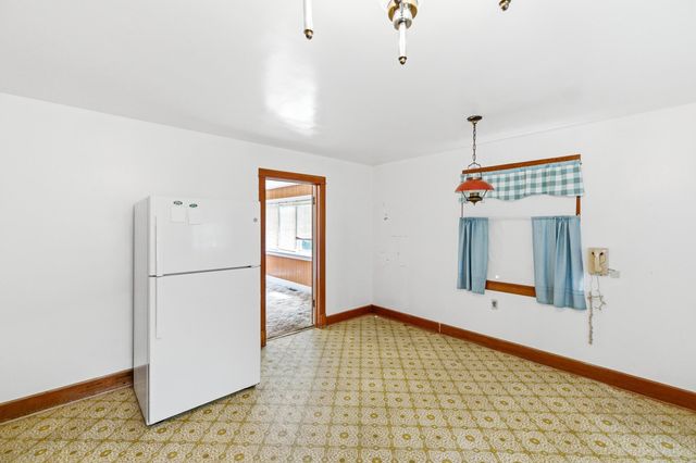 117 GROVE AVE, Edinburg, VA 22824