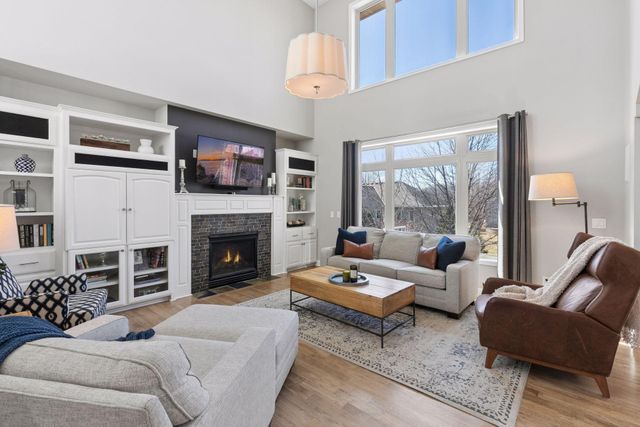 20643 Hazelwood Trail, Lakeville, MN 55044