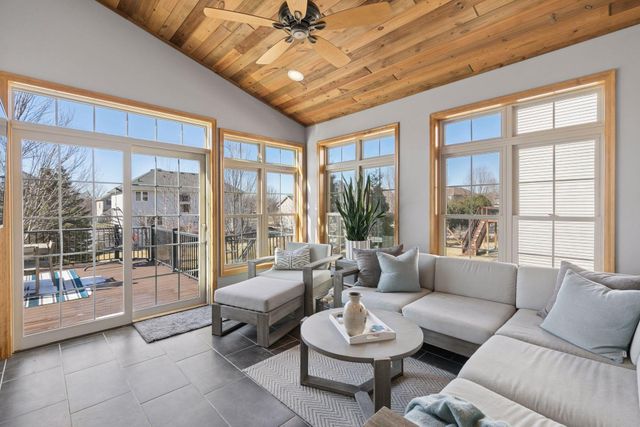 20643 Hazelwood Trail, Lakeville, MN 55044