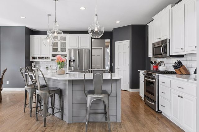 20643 Hazelwood Trail, Lakeville, MN 55044