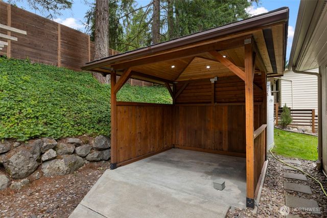 450 Mount Defiance Circle SW, Issaquah, WA 98027