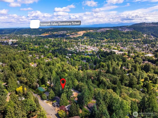 450 Mount Defiance Circle SW, Issaquah, WA 98027