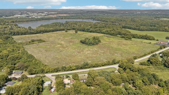 527 Southport Rd, Mount Pleasant, TN 38474