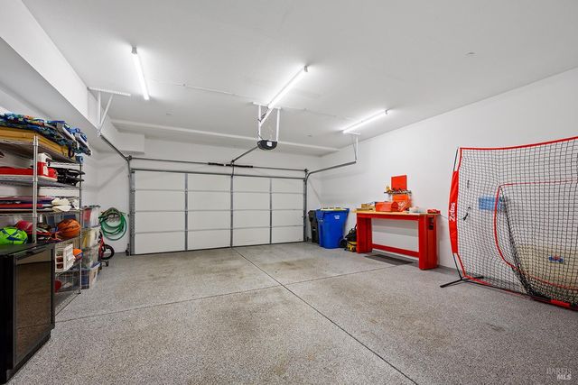 228 Johnson St, Windsor, CA 95492