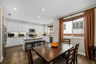 228 Johnson St, Windsor, CA 95492