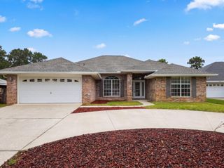 9564 Pouder Lane, Navarre, FL 32566