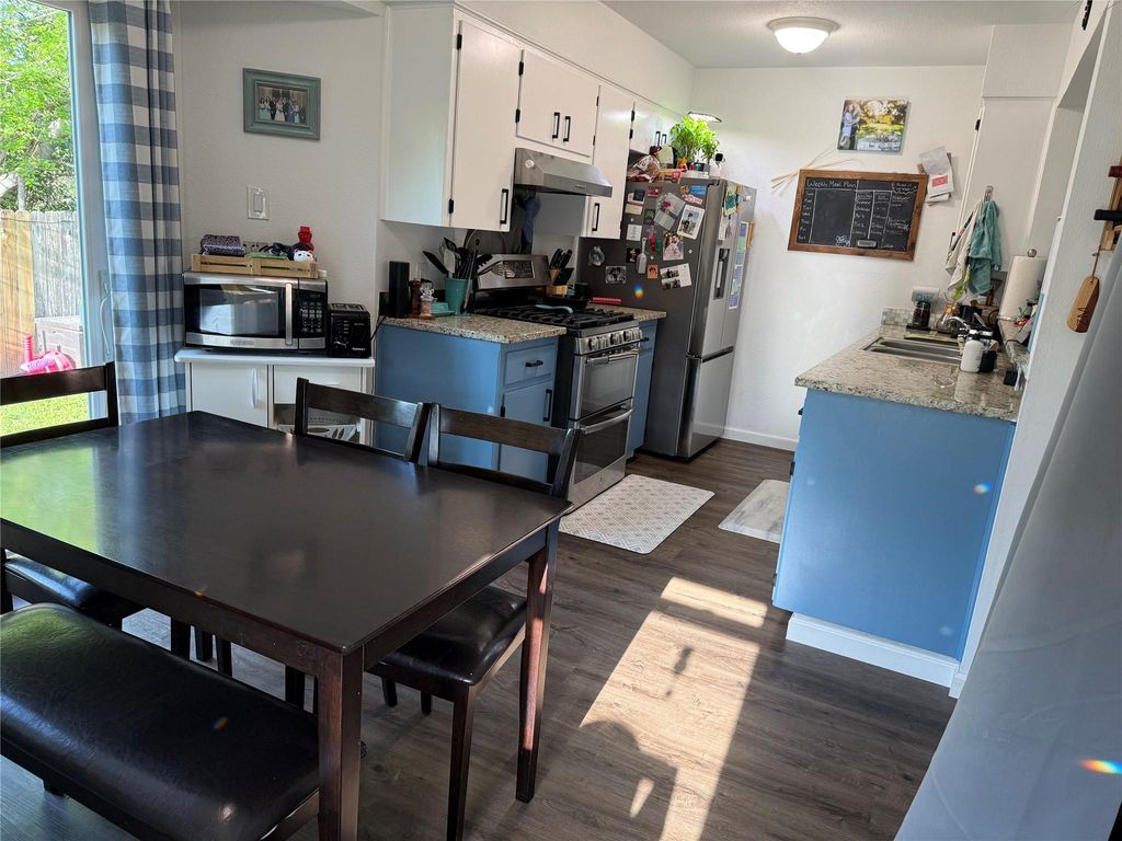 402 Yucca DR B, Round Rock, TX 78681