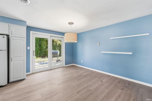 14816 Michael Drive, Leo, IN 46765