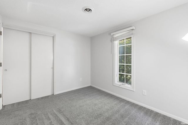 14816 Michael Drive, Leo, IN 46765