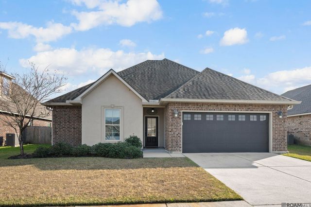 38323 Cotton Creek Ave, Prairieville, LA 70769