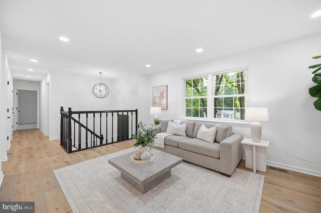 12025 FAIR HILL LN, Manassas, VA 20112