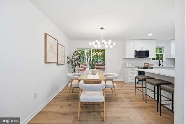 12025 FAIR HILL LN, Manassas, VA 20112